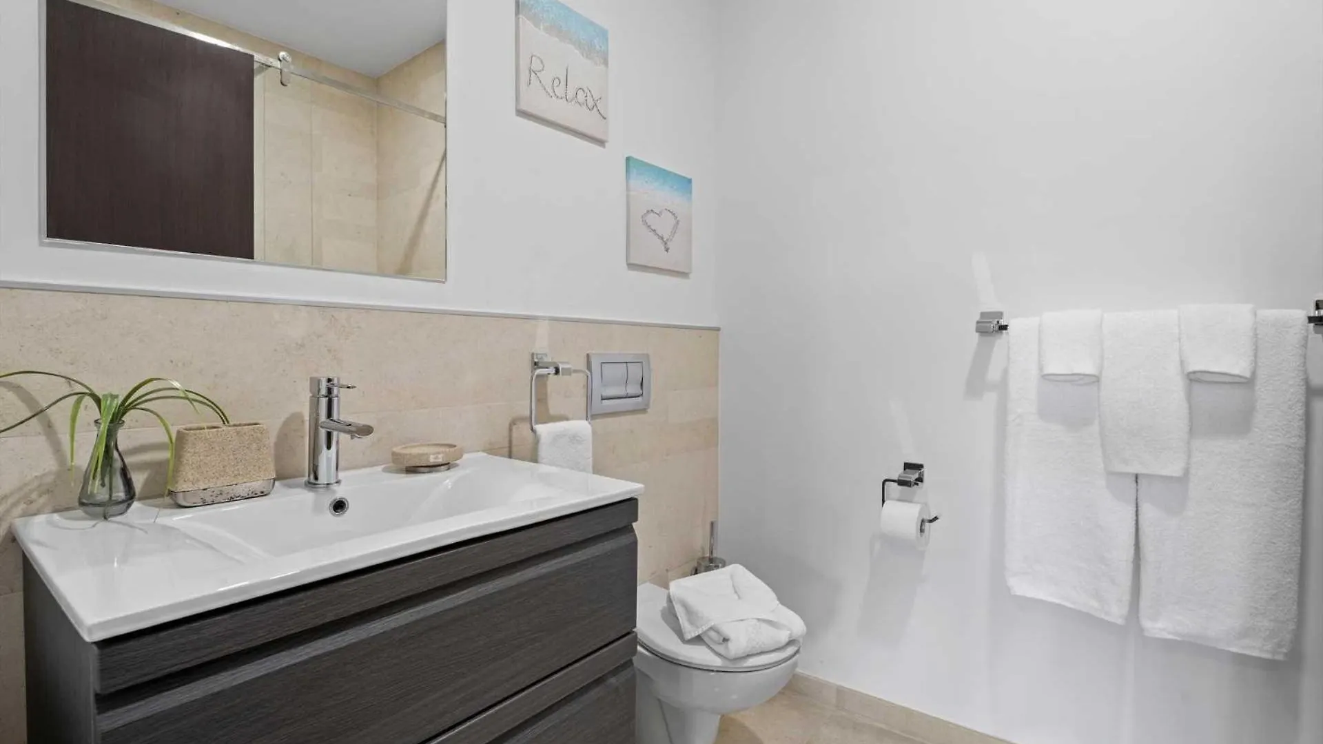 Semesterbostad Eagle Beach - Diamond Garden 2Br Condo - Lv104 Palm Beach